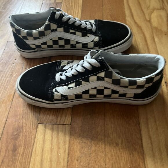 VANS WOMEN'S CLASSIC TENNIS SHOES BLACK WHITE CHECKERS SIZE 7 - Picture 5 of 12